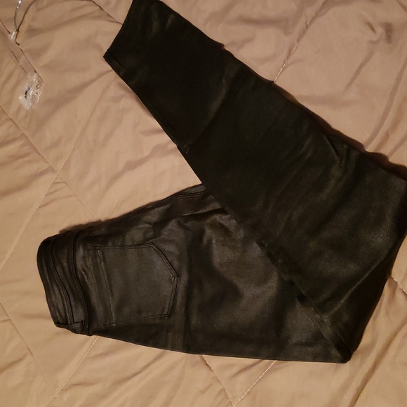 Skin tight pants - Picture 6 of 9